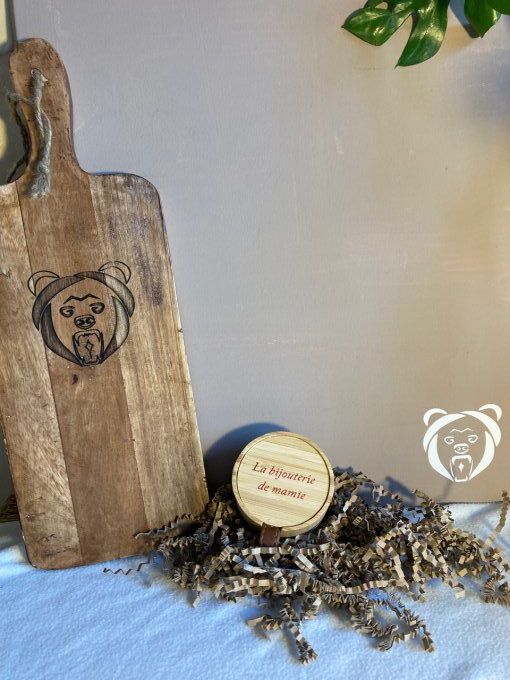 Boite à bijoux avec miroir 